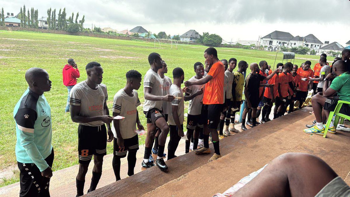 etete_academy's tweet photo. Excitement looms as @etete_academy kickstarts our #2025EDOSTATELEAGUE campaign, with a 2-0 win against #UHORLORFC
#edoFa https://t.co/bsrolxtp7T