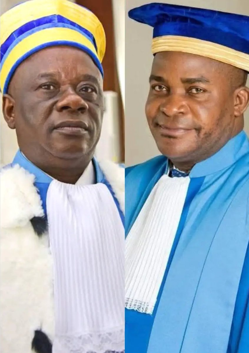 ben_iyebe's tweet photo. Après sa réélection à la tête de la Cour constitutionnelle, le président Dieudonné KAMULETA a reçu la visite remarquée du procureur général près ladite Cour, Jhon Prospère Moke Mayele. Ce dernier est venu le féliciter chaleureusement et réaffirmer son engagement à une franche collaboration, en vue d'offrir aux Congolais une justice plus équitable et digne de confiance.
@central_sage 
@PrinceIlunga14 
@kamba82 
@barthsumbu1 
@AlphaVassilou