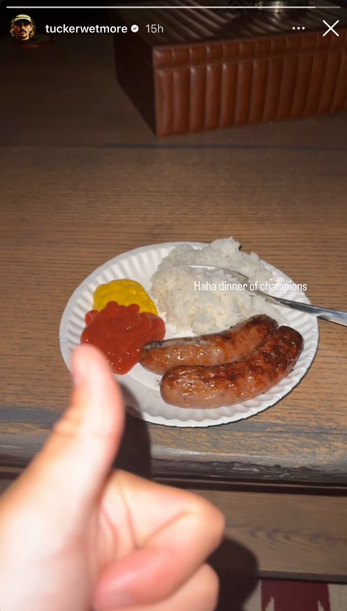 Dinner of Champions <a href="/TuckerWetmore/">Tuck</a> 

Thoughts? <a href="/LargeBarstool/">Large</a>