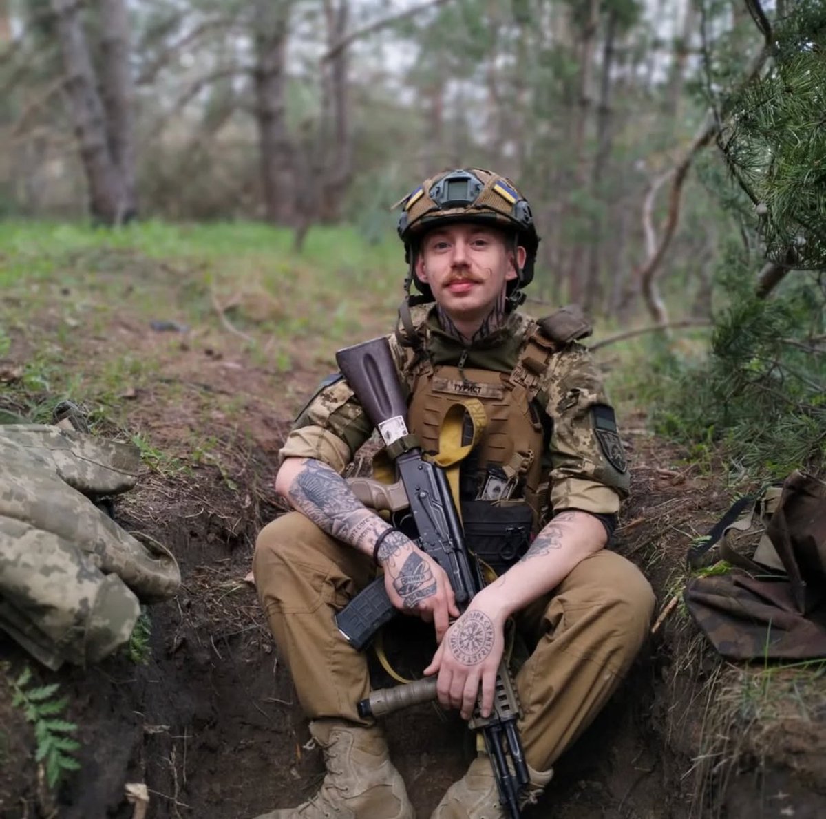 Віталію Карвацькому <a href="/tacticalturist/">турист 🇺🇦</a> посмертно буде надано звання Героя України.
В ОП повідомили що відповідні документи надані.