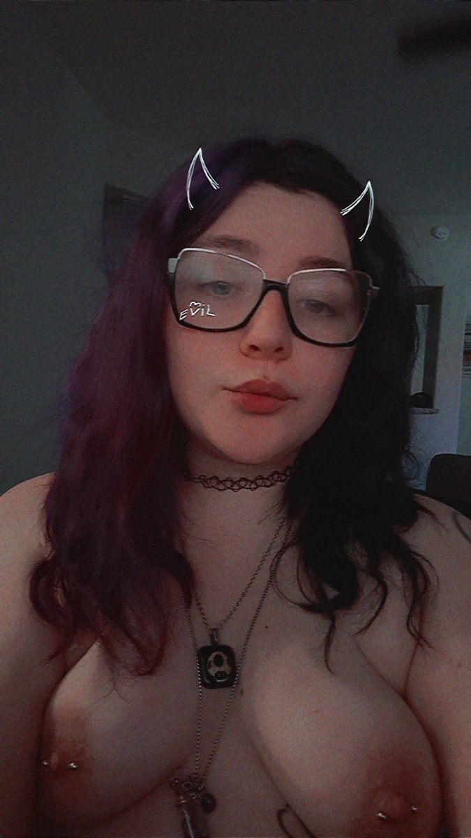 Subkitten tweet media