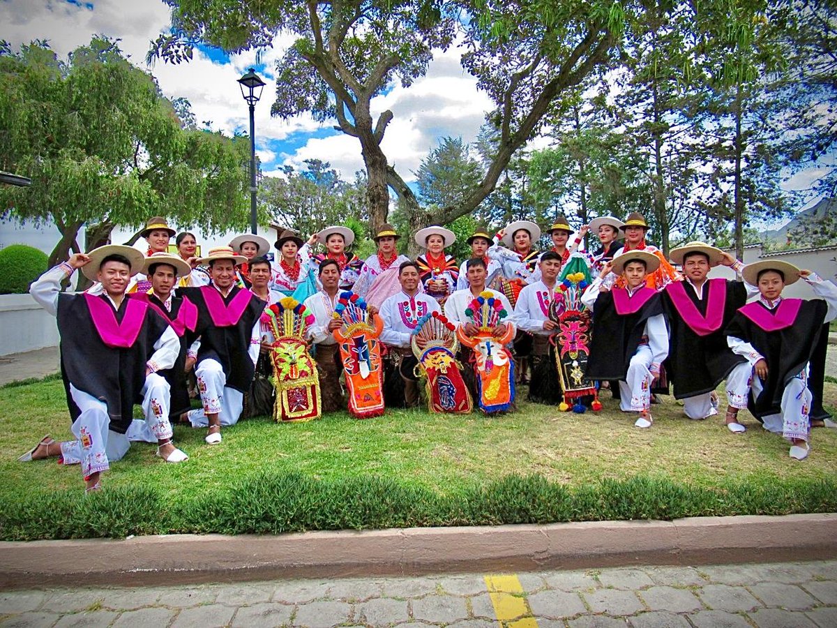 FOLKLORE INTERNACIONAL

Seguimos presentando a los grupos de Folklore Internacional que nos acompañarán en esta 43 edición del Festival Internacional de la Sierra:

Festifolk Ecuador (Ecuador) 

Más info: festisierra.com/folklore-inter…