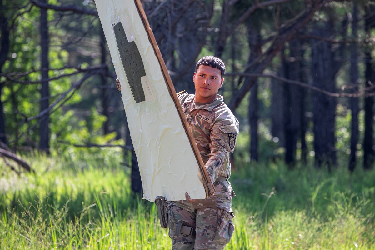 IL_Natl_Guard's tweet image. Congrats to 1st Lt. Kyle Korb and Staff Sgt. Jeremiah Alvarez, from the Illinois Army National Guard's 6th Bn, 54th SFAB. Korb, a nurse, and Alvarez, a maintainer, placed 12 out of 22 in the machine gun competition in the Winston P. Wilson Championship, 23-27 June, in Ark.
