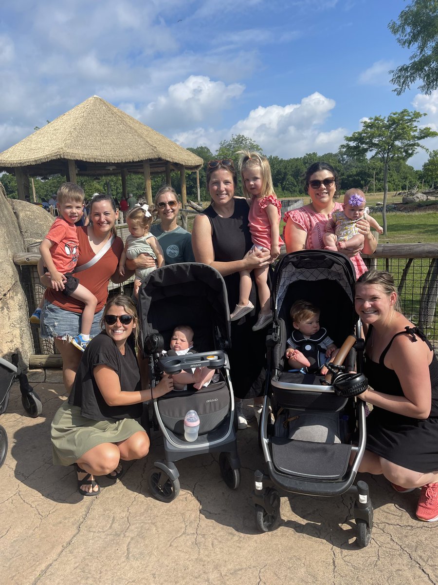 Some of our Slate Hill RockStar staff and their little stars enjoyed a fun time together at the <a href="/ColumbusZoo/">Columbus Zoo</a> #itsworthit #theSlate🤩⭐️
