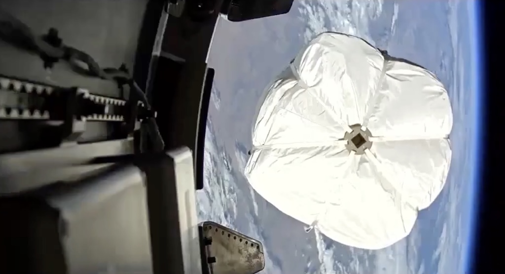 CommanderMLA's tweet image. It turns out that trash is really hard to deal with in space. As our presence in space has grown, so has the amount of waste that has to be dealt with, which is especially tough in a microgravity environment. With limited space (no pun intended) and opportunities to discard the…