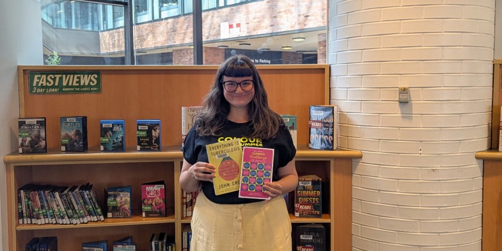 Looking for your next great summer read? Tune in to All Points West today at 4:30 PM for a conversation with Jason D'Souza where Caitlin will share her book recommendations to help you tackle this year's GVPL Summer Challenge.  

Sneak peek of the titles: ow.ly/jSNl50Wl5VP.