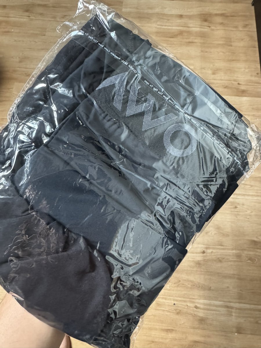 ILIASBJJ_'s tweet photo. J’offre ce short Cawo taille S parmis les like+rt de ce tweet https://t.co/qTx9oS8hdo