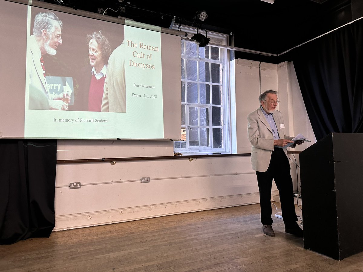 DrJADunne's tweet image. The Deities & Their Drinks Conference that I co-organized with Dr Rebekah Welton and Prof Matthew Wright @UniofExeter Day 1 🍻