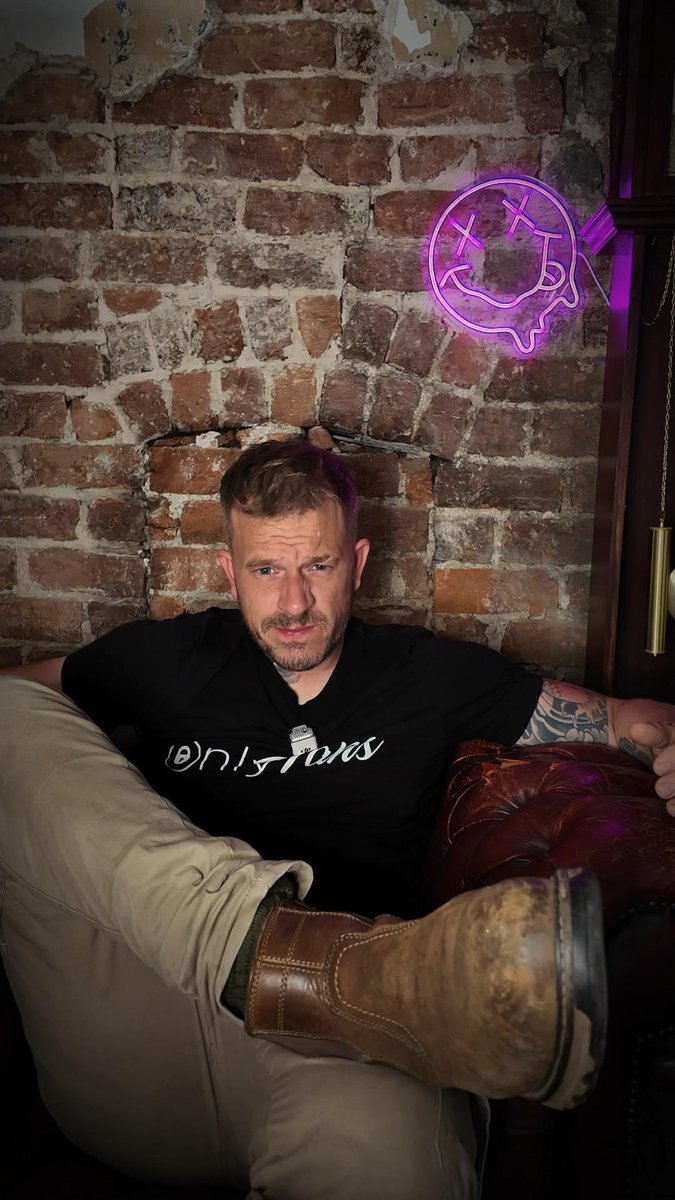 9pm 
If ya know .. ya know 

onlyfans.com/clayboss