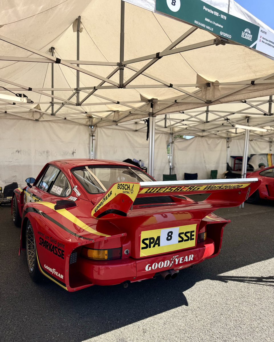 Steph_Lbb's tweet image. Encore une Porsche 935 😌
#LeMansClassic2025