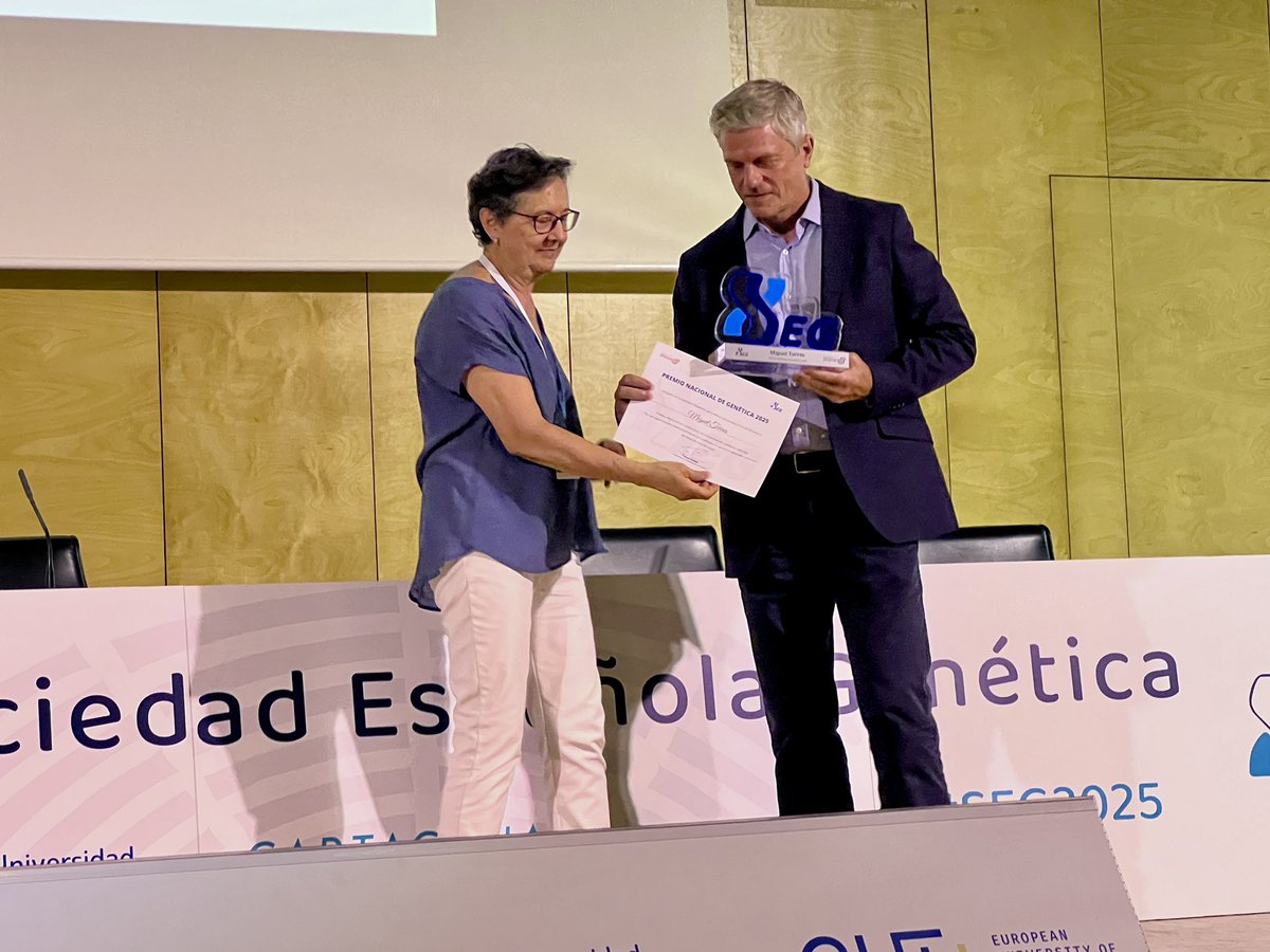 LluisMontoliu's tweet image. El Premio Nacional de Genética en la modalidad de genética #aplicada de la @segenetica se otorga a Miguel Torres investigador principal del @CNIC_CARDIO y referente internacional en genética del desarrollo y en las bases genéticas de la organogénesis y la regeneración.