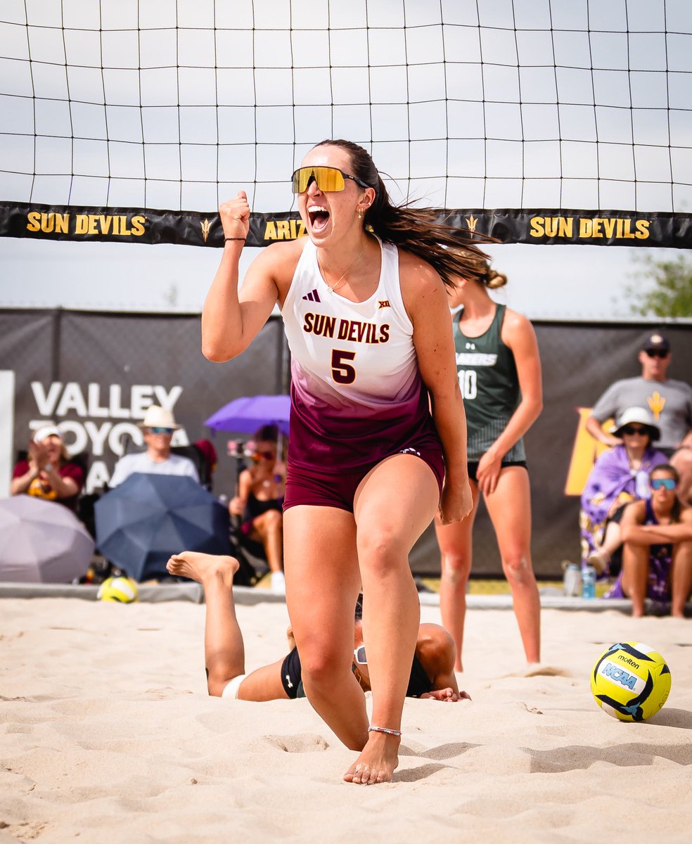 SunDevilBeachVB's tweet image. First season as a Sun Devil for Tori Clement was a good one! 🤩

She had 20 wins this season, which is 12th in the ASU record book for single season wins! 👏

#SandDevils /// #ForksUp