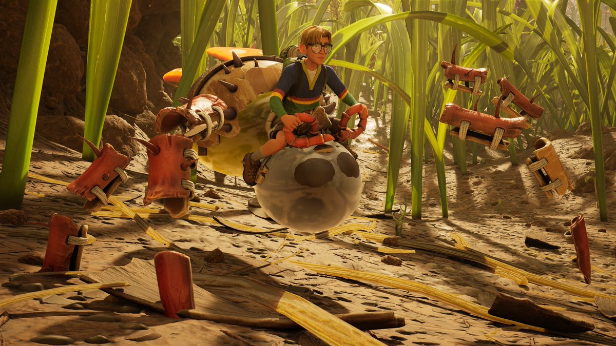 Grounded tweet media