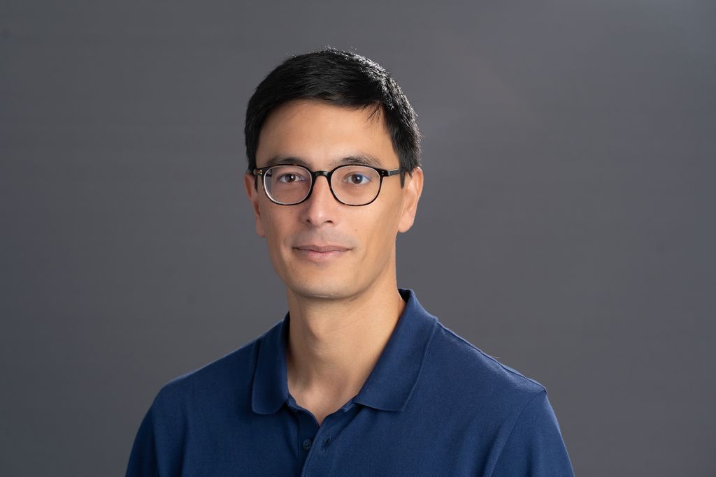 MCDB_Yale's tweet image. Congratulations to @DavidBreslowLab on his recent promotion to Associate Professor on Term!
David joined the MCDB faculty in 2017 and has since made incredible discoveries in the study of the primary cilia in cell homeostasis and human disease.