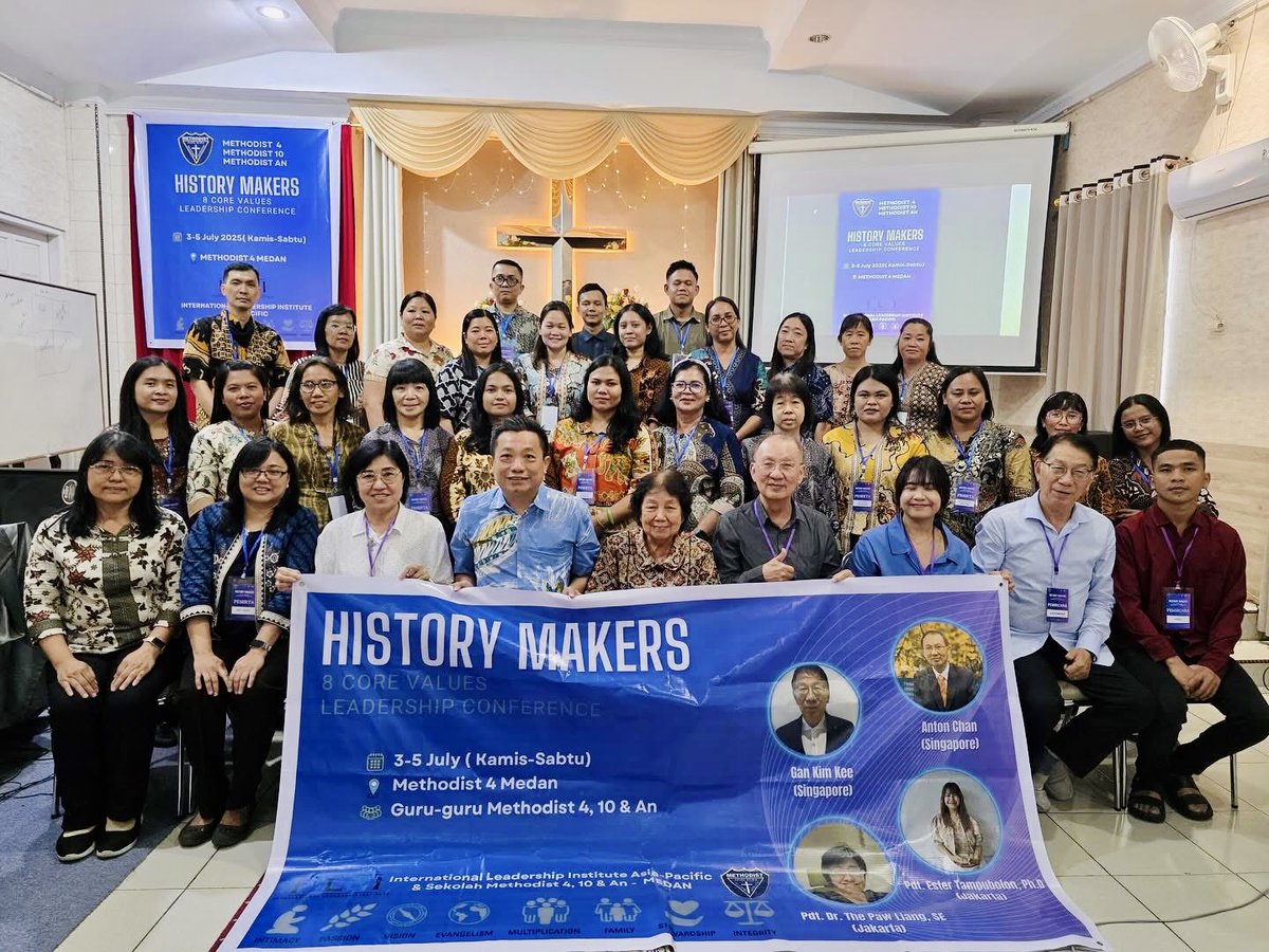 ILI_Team's tweet photo. Through ILI’s Eight Core Values, leaders are being equipped at History Makers events happening all around the globe 🌍 !

Congrats 🎉 to the ILI Asia-Pacific Team and all the new ILI Alumni 🎓 for completing a transformational training event in Indonesia 🇮🇩!

Equipping leaders. Transforming lives. Accelerating the spread of the Gospel.