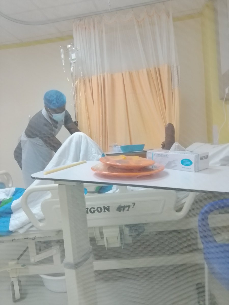 jo_misango's tweet image. Am at KUTRRH, guys in beds to my right  n left are from 7/7 maandamano. Gunshots wounds, the ones whose stories are not amplified. @Honeyfarsafi, @Branicemercy, @C_NyaKundiH,@iMugeh, @rubsmong .
Tupee hawa #Freedomfighters flowers