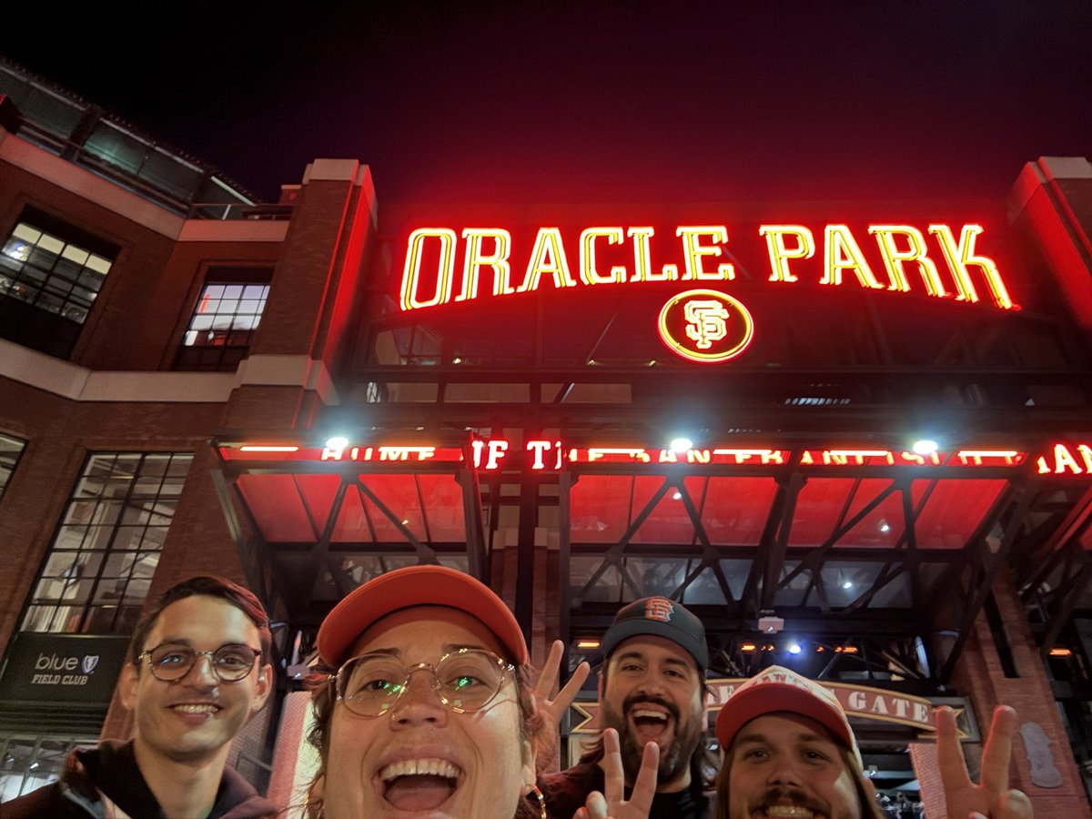 AustinBlaylock's tweet image. Baseball is fun I love my friends