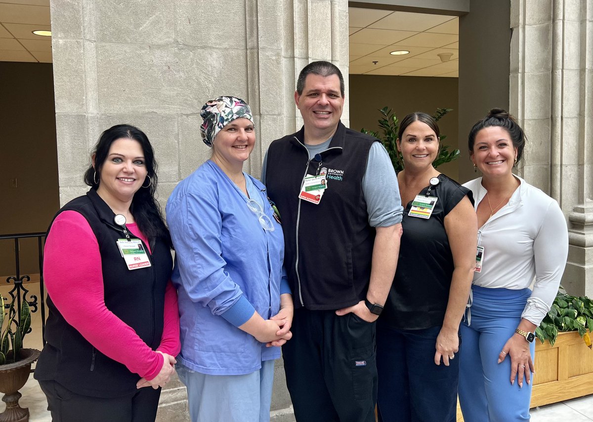 BrownUnivHealth's tweet image. Newport Hospital recently welcomed new nursing managers with a breakfast in the atrium! Please join us in welcoming Beth Mahady, BSN, RN, Maria Holder, BSN, RN, Marty Quinn, BSN, RN, Cheryl Peck, MSN, RN and Marissa Steel, BSN, RN. #NewportRI