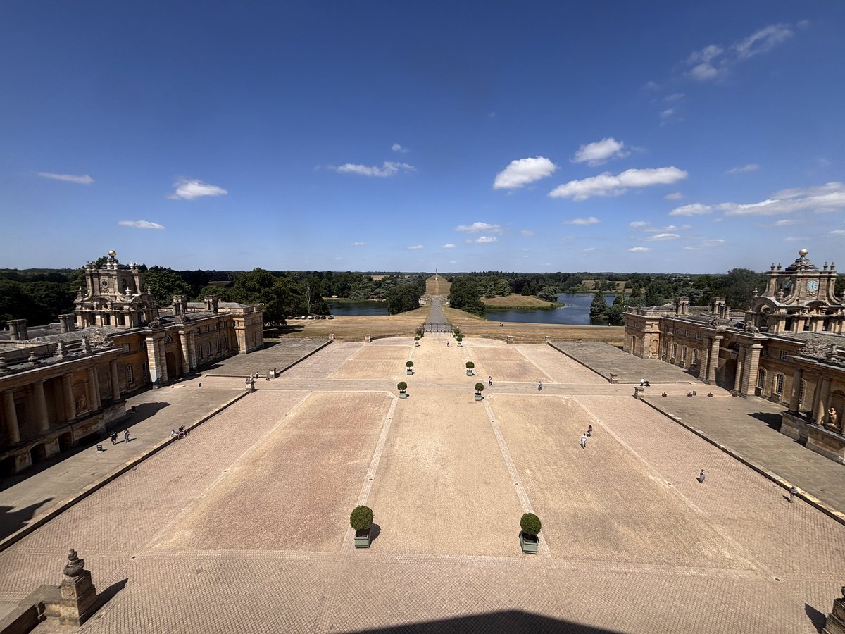 StuartRender's tweet image. Many thanks to Sarah-Jayne @BlenheimPalace for a show-round of the magnificent, and recently opened, ‘Rooftop View’. Seeing the rooftop sculptures and architecture up close was a memorable experience, and very well worth searching out. 
@AGTOUK