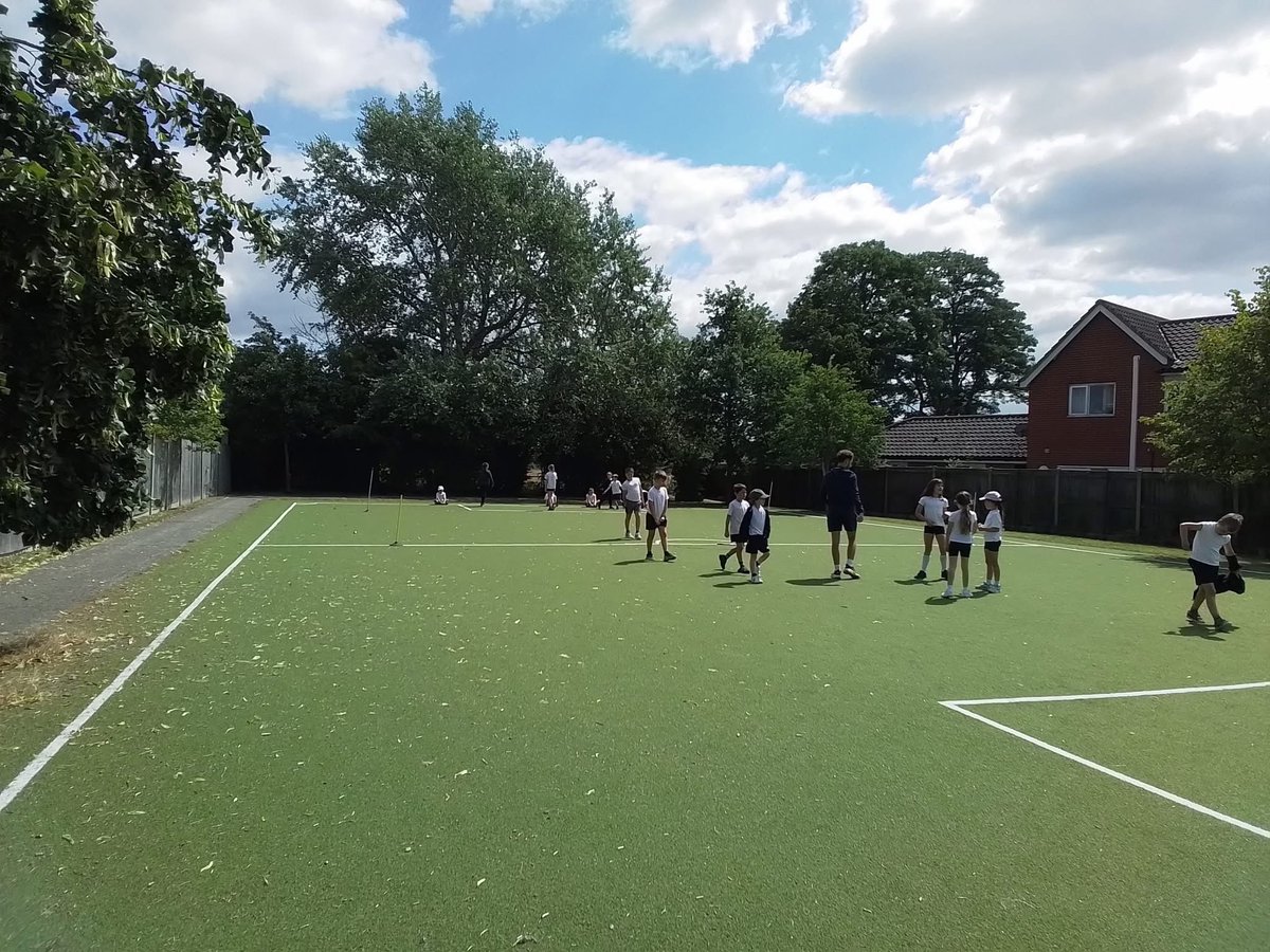 BurstonSchool's tweet photo. 🎉⚾ SATs Success Celebration! ⚾🎉
What better way to mark all that hard work than with a game of rounders in the sun?
A huge well done to Y6 for your amazing progress and effort — we’re so proud! 💪👏 #SATs2025 #TeamBurston #smallschoolBIGachievements #progressprogressprogress https://t.co/m3gBYJhzgF
