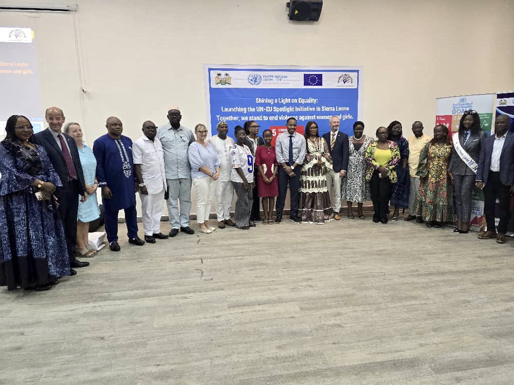 EU in Sierra Leone (@euinsierraleone) on Twitter photo Proud to launch the #SpotlightInitiative in 🇸🇱! A €15M EU-UN partnership to end violence against women&girls. Women's safety is everyone's business. Thanks to Gov't, <a href="/dsengeh/">David Moinina Sengeh</a> <a href="/IsataMahoi/">Isata Mahoi</a>, partners <a href="/UNSierraLeone/">UN in Sierra Leone</a> <a href="/RainboInitiativ/">Rainbo Initiative</a> for collaboration. Together, for a safer future! Proud to launch the #SpotlightInitiative in 🇸🇱! A €15M EU-UN partnership to end violence against women&girls. Women's safety is everyone's business. Thanks to Gov't, <a href="/dsengeh/">David Moinina Sengeh</a> <a href="/IsataMahoi/">Isata Mahoi</a>, partners <a href="/UNSierraLeone/">UN in Sierra Leone</a> <a href="/RainboInitiativ/">Rainbo Initiative</a> for collaboration. Together, for a safer future!