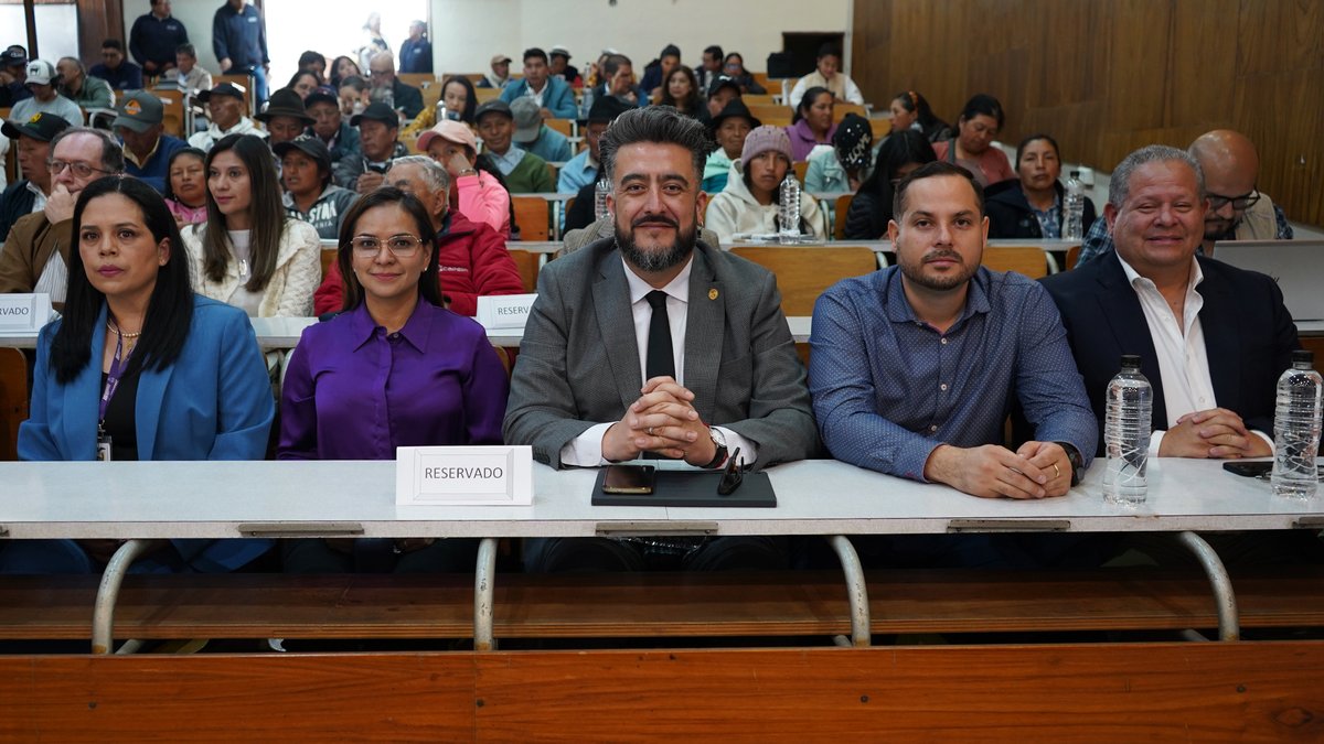 IICA Ecuador (@iicaecuador) on Twitter photo 🇪🇨 El <a href="/IICAEcuador/">IICA Ecuador</a> participó en la rendición de cuentas del @INIAP_EC, reafirmando su compromiso con la innovación y sostenibilidad agropecuaria.
🤝 Impulsamos la investigación, la transferencia tecnológica y el desarrollo rural del país.
#IICAEcuador #AccionesQueFortalecenElAgro 🇪🇨 El <a href="/IICAEcuador/">IICA Ecuador</a> participó en la rendición de cuentas del @INIAP_EC, reafirmando su compromiso con la innovación y sostenibilidad agropecuaria.
🤝 Impulsamos la investigación, la transferencia tecnológica y el desarrollo rural del país.
#IICAEcuador #AccionesQueFortalecenElAgro