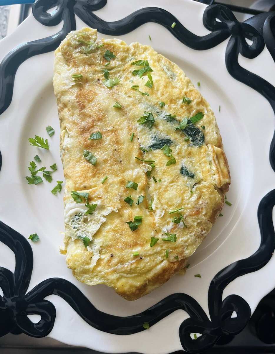 leesah_zimbo's tweet image. #SpinachOmelette #SimpleFood @BeeNubian