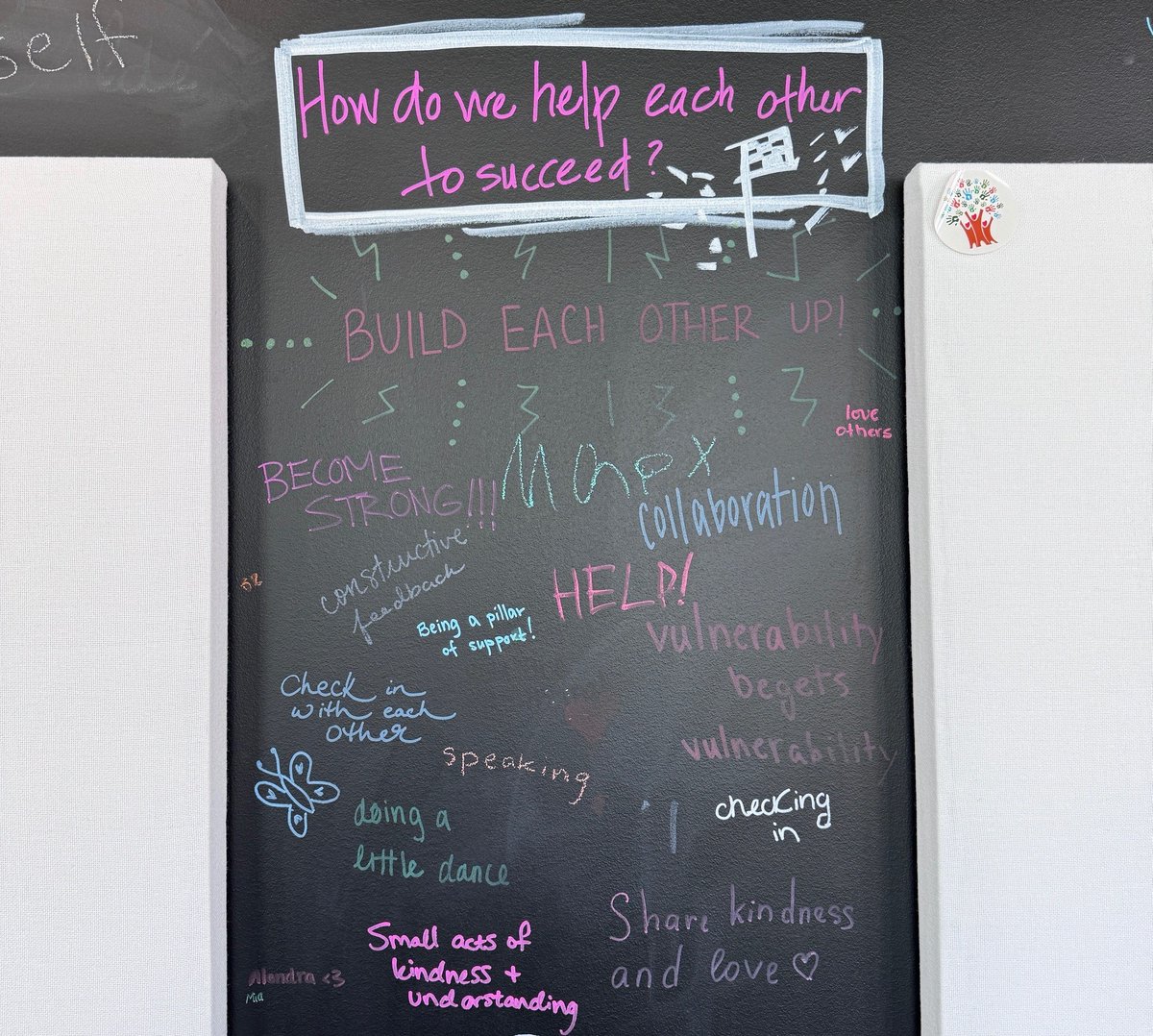 KernNetwork's tweet image. The concept of #flourishing within a shared community promotes a focus on uplifting all. 

Take a look at how #medstudents use the flourishing space at @DellMedSchool as a collaborative effort capturing the essence of flourishing for all.