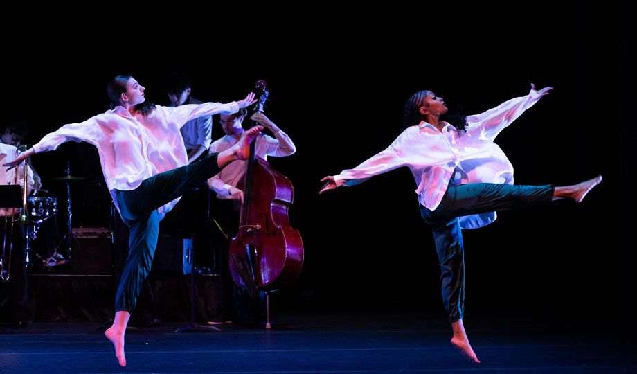 CODAlumni's tweet image. Beginning fall 2025, COD Dance students can now earn an Associate in Arts degree while continuing their training on stage and screen. 🎭💃 The program blends performance, choreography &amp;amp; dance tech in a one-of-a-kind community college experience.
🔗 buff.ly/WtuTOMg