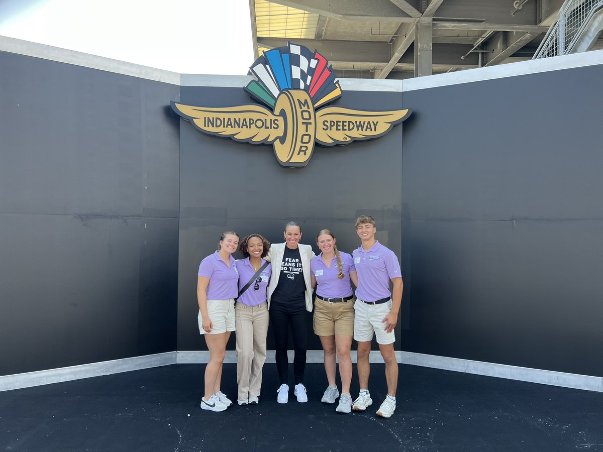 Ali Ward tweet media