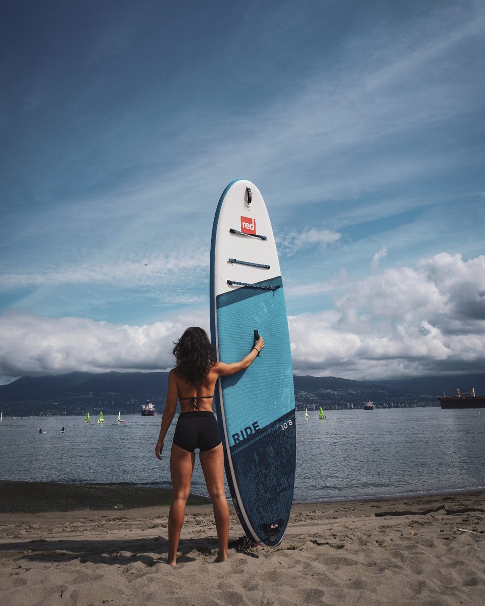 Paddle through Jericho Beach with our Chief Paddle Officer, then refuel with Bottomless Brunch at @arcdining
📅 July 26 &amp; August 16, 2025
Limited spots—book now!
👉 bit.ly/4608xvC 
#BrunchGoals #YVRActivities #ARCrestaurant #ExploreVancouver
