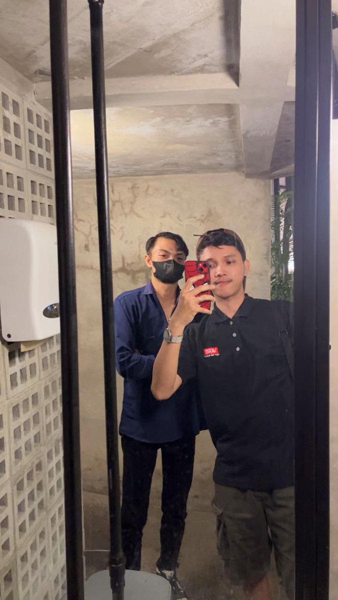 Lathofy (@susudalgona) on Twitter photo akhirnya taken🥰🔐 #solo akhirnya taken🥰🔐 #solo