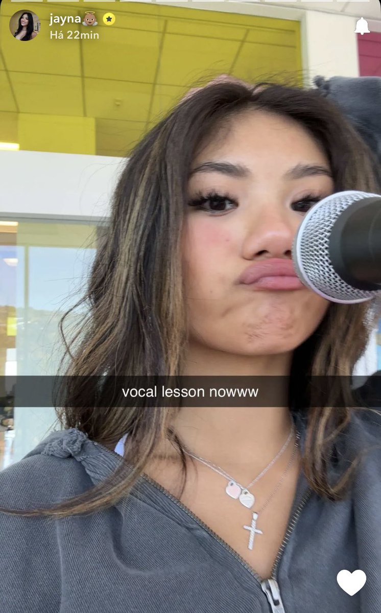 Savannah e Jayna estão no prédio da XIX! 🇦🇺🇵🇭