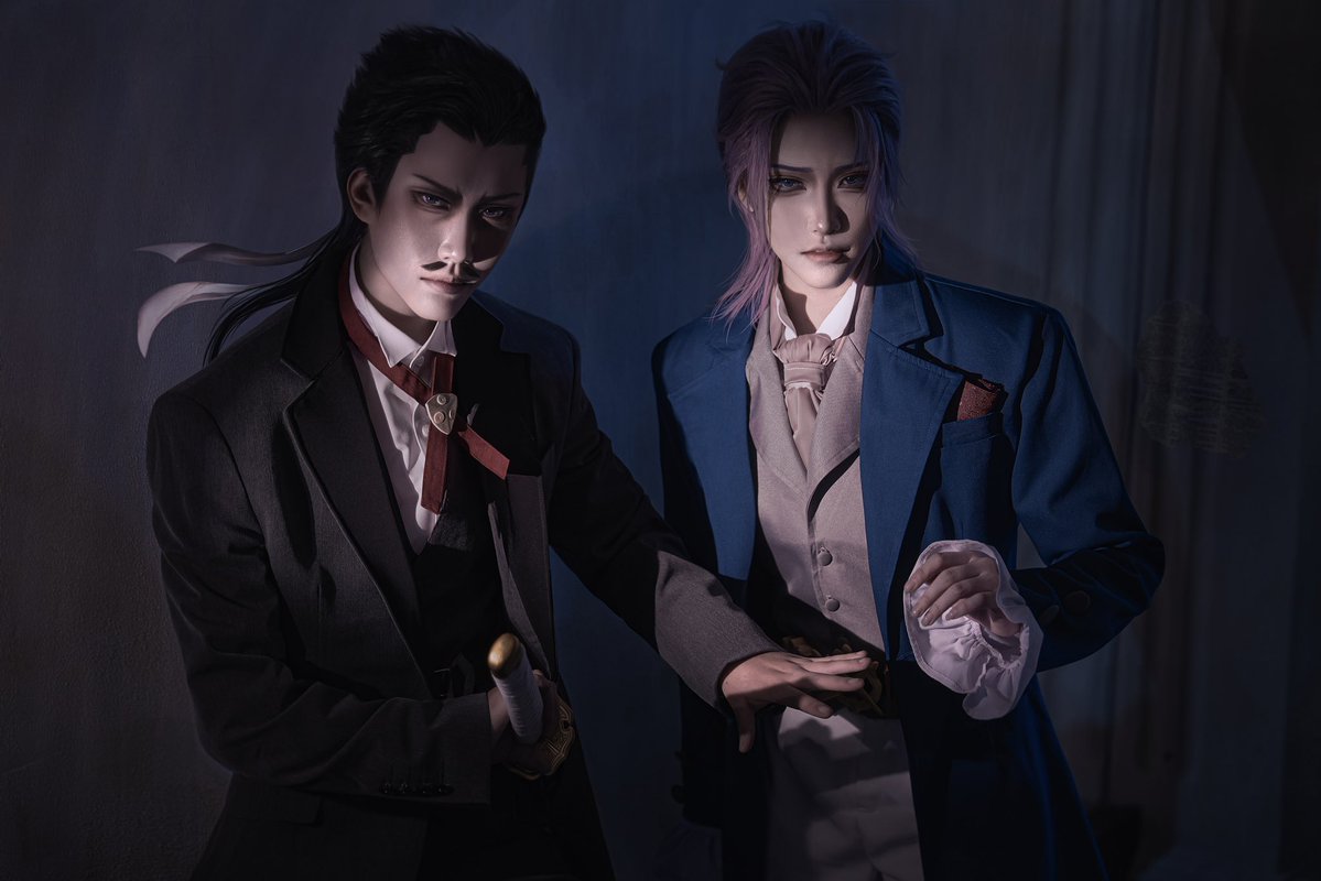 Ess73473914's tweet image. we try to recreat these two cg in 2-5☺️
#大逆転裁判 #cosplay #大逆転裁判10th