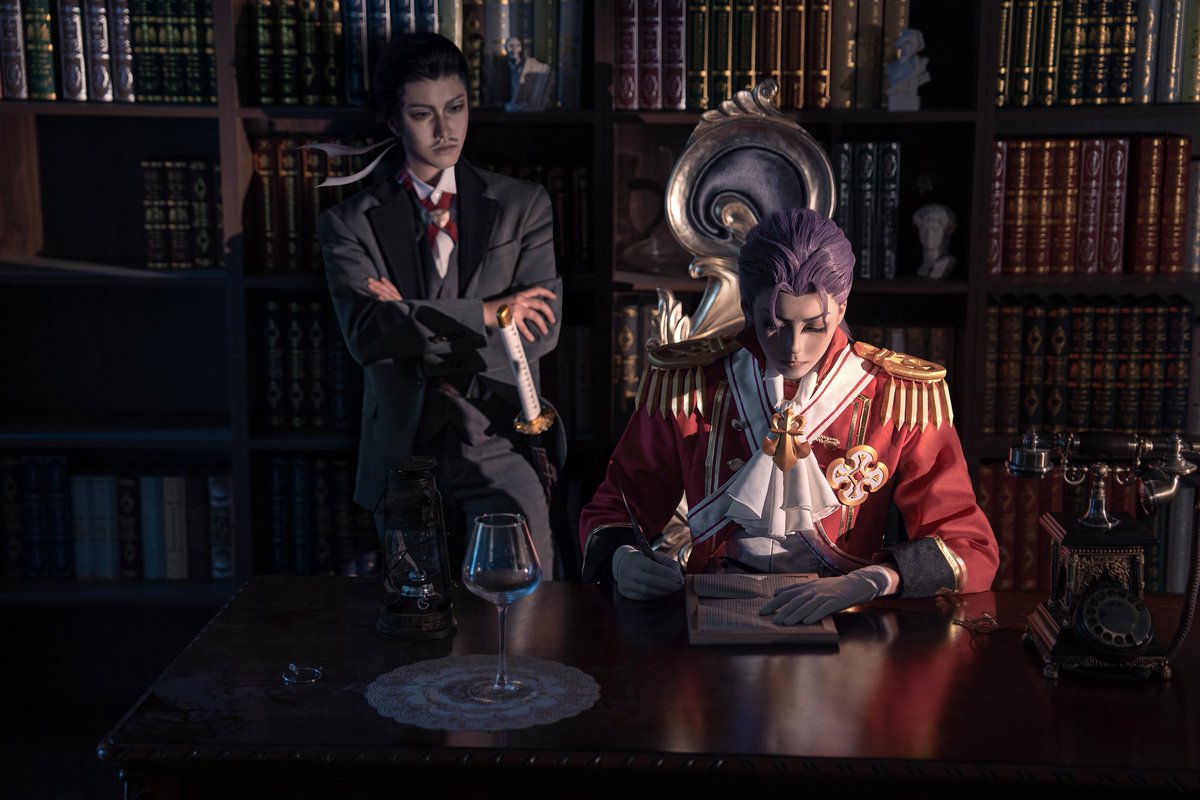 Ess73473914's tweet image. we try to recreat these two cg in 2-5☺️
#大逆転裁判 #cosplay #大逆転裁判10th