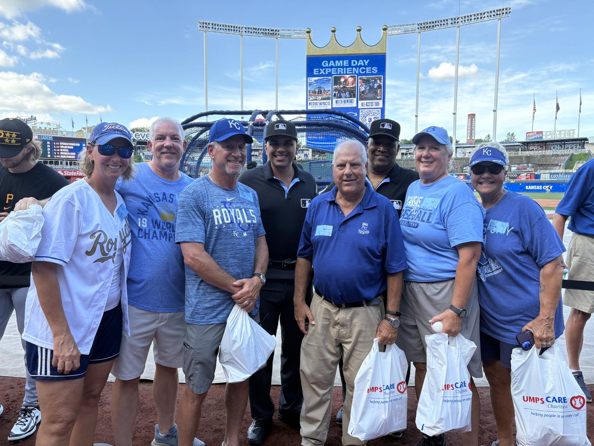 Call the Game (@johndehan) on Twitter photo Thank you to <a href="/UmpsCare/">UmpsCare ⚾️</a> and <a href="/Royals/">Kansas City Royals</a> for hosting <a href="/ksoasports/">Kansas Sports Officials Association</a> members Fran and Gripper and1 friends for batting practice & meet and greet with the <a href="/MLBUA/">Major League Baseball Umpires Association</a> crew for the game tonight Thank you to <a href="/UmpsCare/">UmpsCare ⚾️</a> and <a href="/Royals/">Kansas City Royals</a> for hosting <a href="/ksoasports/">Kansas Sports Officials Association</a> members Fran and Gripper and1 friends for batting practice & meet and greet with the <a href="/MLBUA/">Major League Baseball Umpires Association</a> crew for the game tonight
