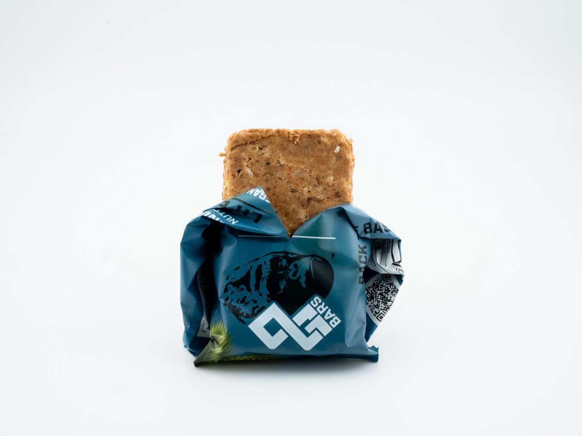 theoggorilla's tweet image. Open an OG bar, you'll taste and experience nothing but organic, real food made of ingredients you can ACTUALLY pronounce.

15 grams of COMPLETE protein

Organic, vegan, NO seed oils

What's your LIFE FUEL?

#OGBars #NutritionBars #Fitness #OrganicGorilla #mealbar #protein