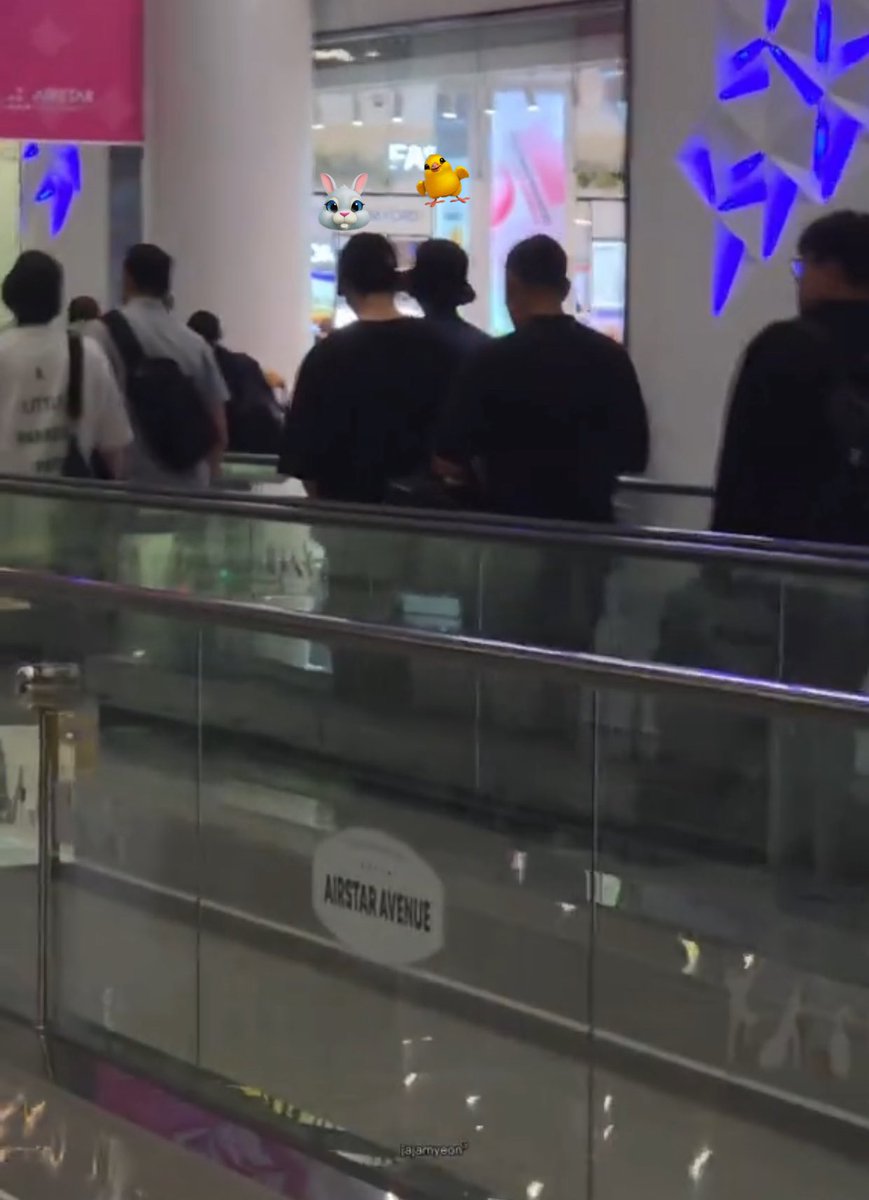 jikook sticking together 😭