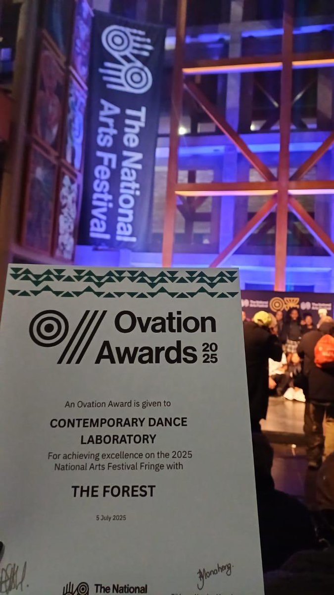 UkrainianAfrica's tweet image. Congratulations to "The Forest" on Ovation Awards at National Arts Festival 2025 👏🏻👏🏻👏🏻
We warmly congratulates the "The Forest" Team on receiving a prestigious Ovation Award at this year’s National Arts Festival in Makhanda. This powerful and visually poetic production was…