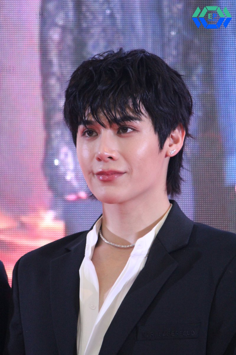 “พีท วสุธร” ร่วมเดินพรมแดงในงานประกาศรางวัลสุดยิ่งใหญ่ “Thailand Y Content Awards 2024” 
 
#Yawards2024 #TBLC 
#สมาคมส่งเสริมคอนเทนต์วายไทย 
#ไทยแลนด์วายคอนเทนต์อวอร์ดส์2024
#Yawards2024xMeMindY
#peatwasu