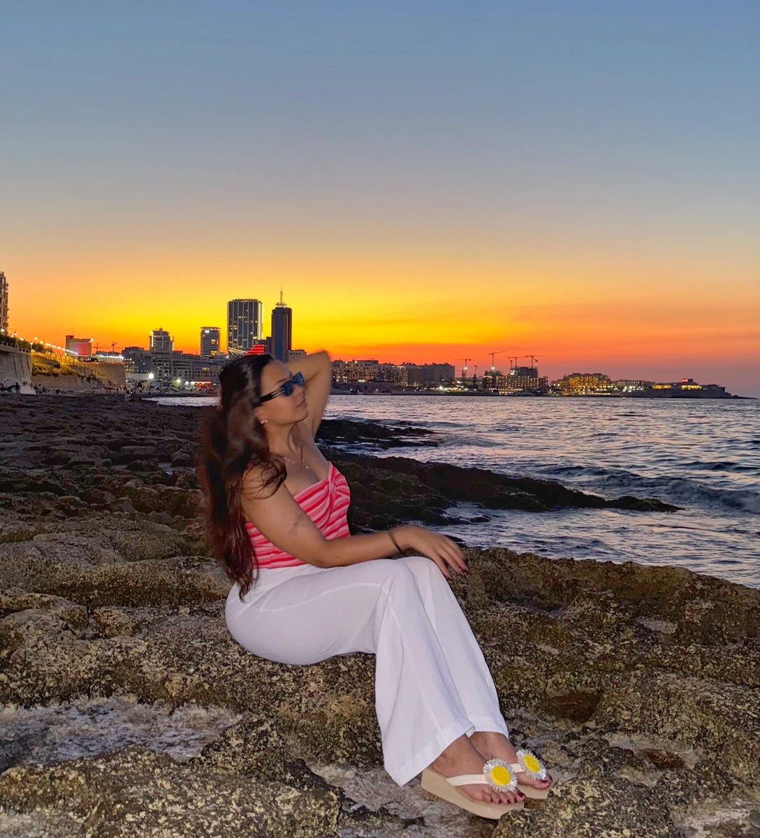 Angie Lorena🪄 tweet media