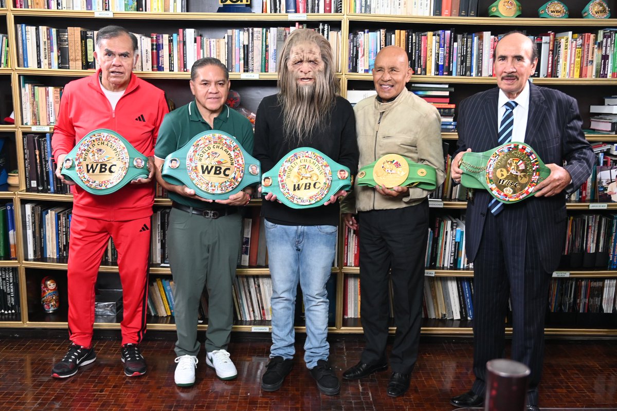 Humberto González (@chiquitaglz) on Twitter photo #verdeyoro <a href="/WBCBoxing/">World Boxing Council</a> <a href="/wbcboxeo/">World Boxing Council en Español</a> <a href="/wbcmoro/">Mauricio Sulaiman</a> #pipino #zarate #pintor #josejas #verdeyoro <a href="/WBCBoxing/">World Boxing Council</a> <a href="/wbcboxeo/">World Boxing Council en Español</a> <a href="/wbcmoro/">Mauricio Sulaiman</a> #pipino #zarate #pintor #josejas