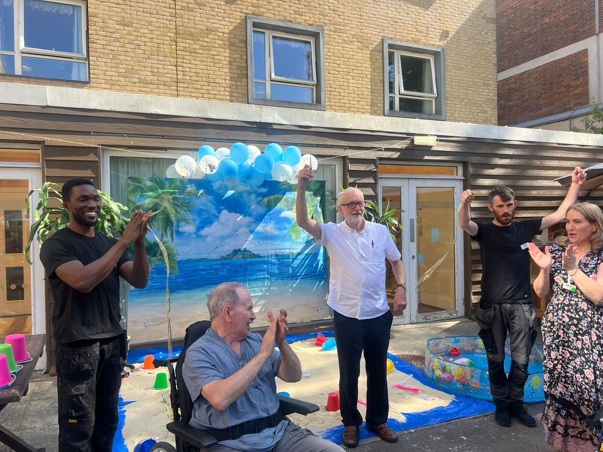 What a lovely afternoon at Lennox House Sports Day. 

Lennox House is a wonderful care home, run by incredible staff who dedicate their lives to the welfare of others. 

Thank you for all you do.