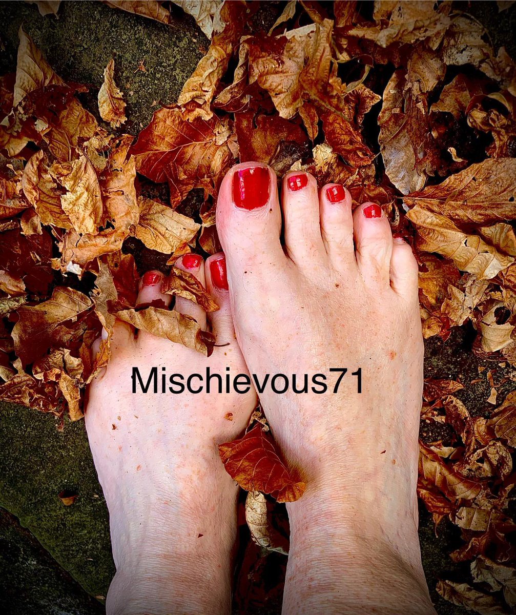 mischievous71's tweet photo. @FeetFinder Hopefully 😘 https://t.co/guW1I5ub0u