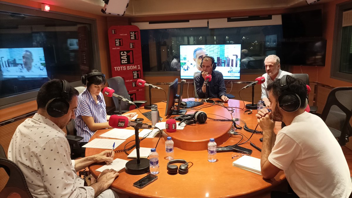 La tertúlia!         
             
📌  Continuem actualitzant la informació dels incendis del Baix Ebre i l'Anoia. 

🗣️ <a href="/julibert_joan/">Joan Julibert</a>, <a href="/jordicabre/">Jordi Cabré</a>, <a href="/Marc_Amat/">Marc Martínez Amat</a> i <a href="/squadrado/">Susana Quadrado</a>. 

📻 EN DIRECTE: rac1.cat/directe