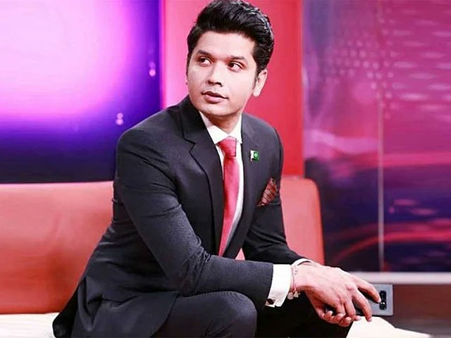 FaisalAbbasKhar's tweet image. ہماری زندگی کا تاریک دن جب مرید عباس ہمیں چھوڑ کر چلے گئے
میرے بڑے بھائی بول ٹی وی کے اینکر پرسن مرید عباس کو 9 جولائی 2019 کو کراچی کے علاقے ڈیفنس میں قتل کیا گیا آج 6 سال گزر چکے ہیں اوپن اینڈ شٹ کیس ہے ملزم کی سی سی ٹی وی فوٹیج موجود ہے جائے وقوعہ کے گواہ کے بیان ریکارڈ ہو…