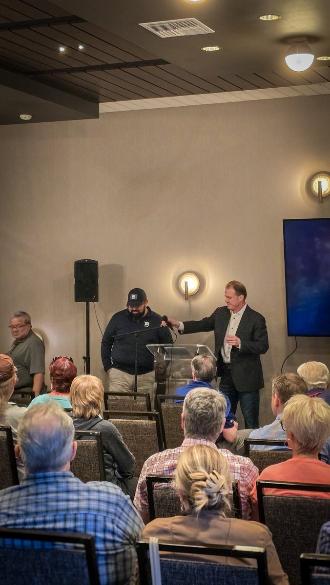 WSYRs18_40's tweet image. Dont miss tonight Eastside Republican Club Picnic!
Last month's meeting was a huge success with the topic of the rise of antisemitism and hearing from Tim Eyman. Don't miss today's exciting meeting.