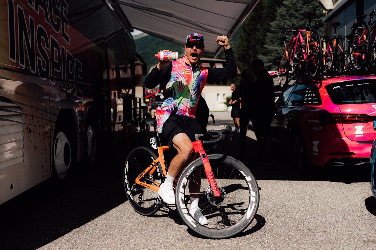 Valtteri Bottas (@valtteribottas) on Twitter photo I have been spotted as the #1 Fan of <a href="/tiffanycromwell/">Tiffany Cromwell OLY</a> & <a href="/WMNcycling/">CANYON//SRAM zondacrypto</a> at the Women’s Giro d'Italia today 🇮🇹
📷 <a href="/ThomasMaheux/">Thomas Maheux 🐼</a> I have been spotted as the #1 Fan of <a href="/tiffanycromwell/">Tiffany Cromwell OLY</a> & <a href="/WMNcycling/">CANYON//SRAM zondacrypto</a> at the Women’s Giro d'Italia today 🇮🇹
📷 <a href="/ThomasMaheux/">Thomas Maheux 🐼</a>