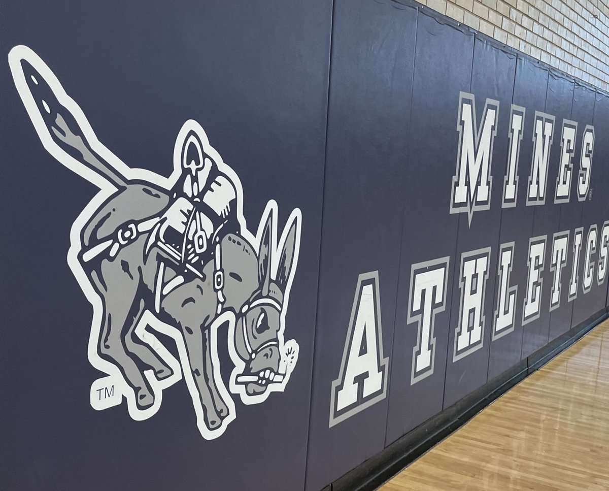 Maile Starns (@maile_starns) on Twitter photo Had a great visit <a href="/MinesWBB/">Mines WBB</a>
Really appreciate Coach Simpson and Coach Taylor, and I look forward to learning more about your program!!!
<a href="/CoachSimpsonCSM/">Brittany Simpson</a> <a href="/TheTaylorHarris/">๐
ฃ๐
๐
จ๐
๐
๐
ก ๐
๐
๐
ก๐
ก๐
๐
ข</a> Had a great visit <a href="/MinesWBB/">Mines WBB</a>
Really appreciate Coach Simpson and Coach Taylor, and I look forward to learning more about your program!!!
<a href="/CoachSimpsonCSM/">Brittany Simpson</a> <a href="/TheTaylorHarris/">๐
ฃ๐
๐
จ๐
๐
๐
ก ๐
๐
๐
ก๐
ก๐
๐
ข</a>