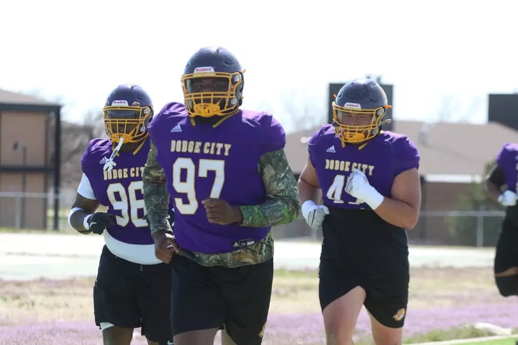 If you would like to support my teams nutrition program down below is the link to support! Thank you❤️ dcfootball25.itemorder.com/shop/category/…